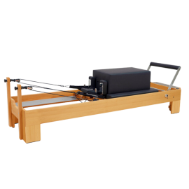 מיטת פילאטיס רפורמר מקצועית  REFORMER